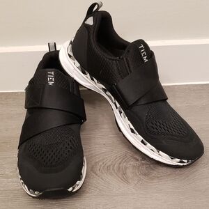 TIEM women's spin shoes